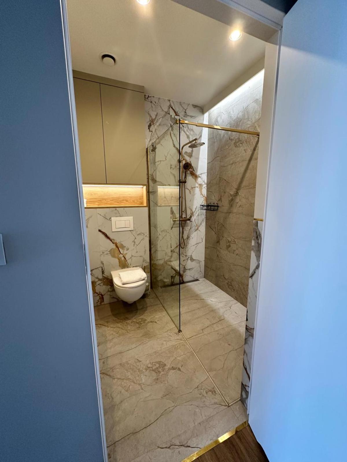 Apartamenty Belona Стеґна Екстер'єр фото
